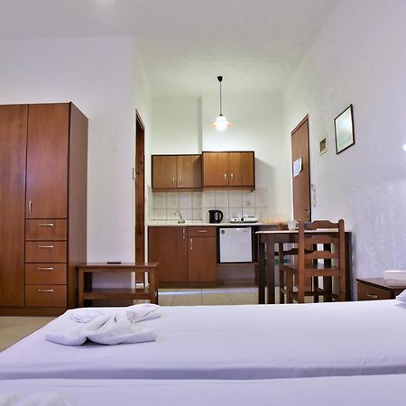 Ideal Hotel Kokkini Hani Luaran gambar